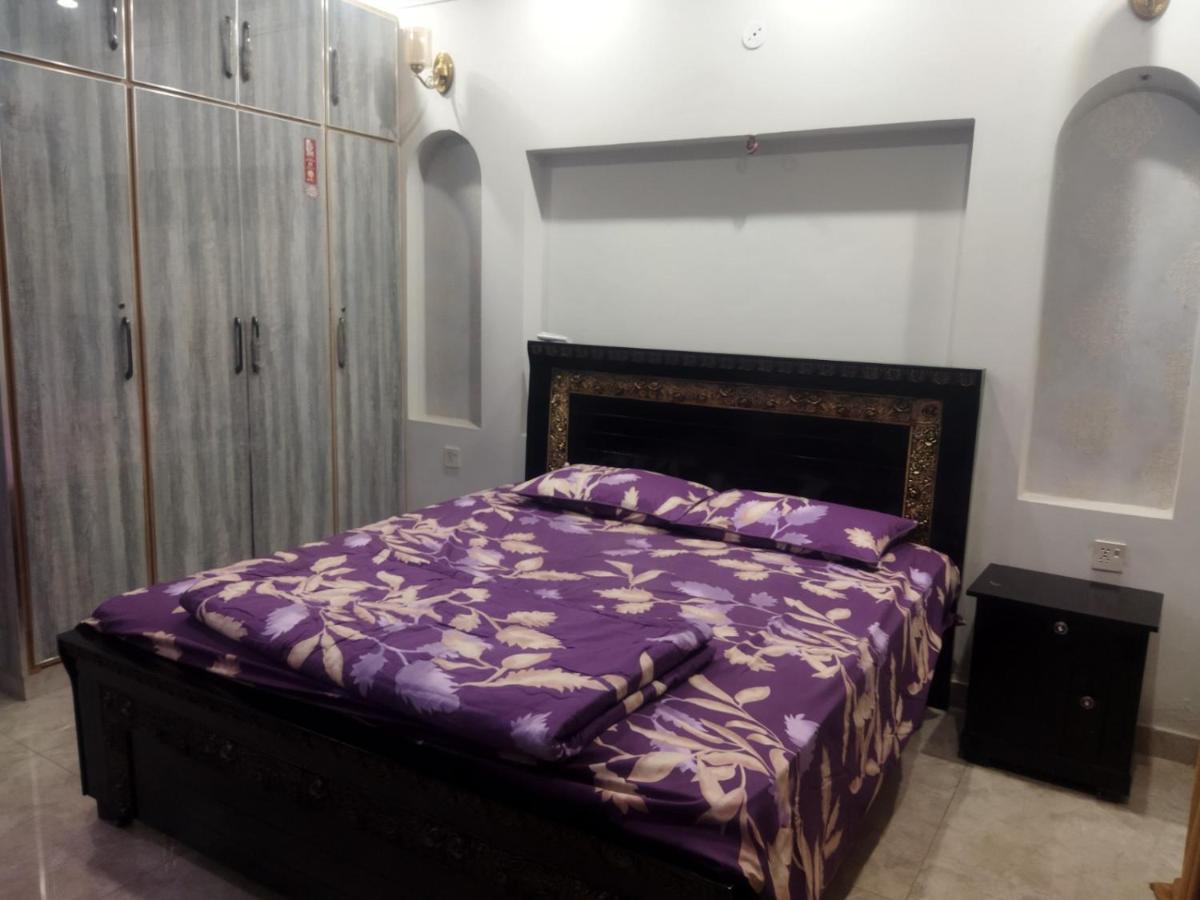 شقة Furnished Private Ground Floor - Pasha House لاهور المظهر الخارجي الصورة