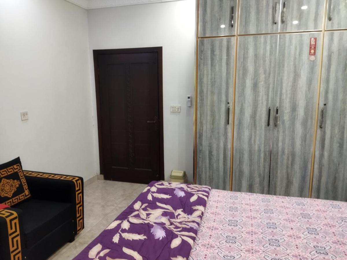 شقة Furnished Private Ground Floor - Pasha House لاهور المظهر الخارجي الصورة